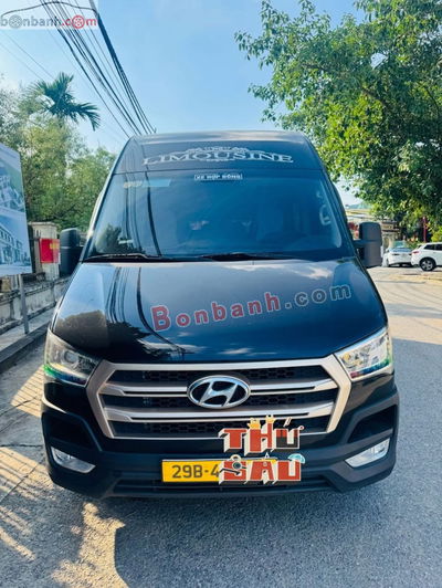 Xe Hyundai Solati H350 2.5 MT 2018