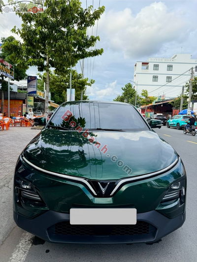 Xe VinFast VF6 Plus 2024