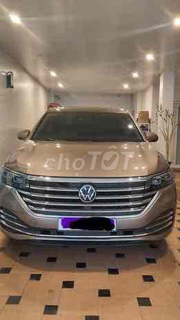 Volkswagen Viloran 2023 Luxury - 24000 km