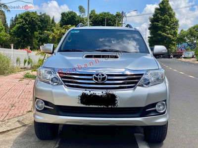 Xe Toyota Fortuner 2.4G 4x2 MT 2016