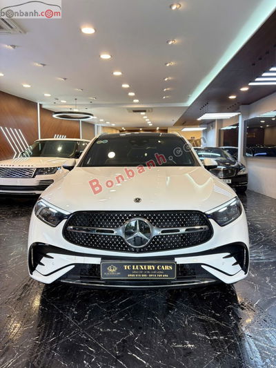 Xe Mercedes Benz GLC 300 4Matic 2023