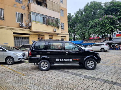 Isuzu Hi lander số tự động 2004
