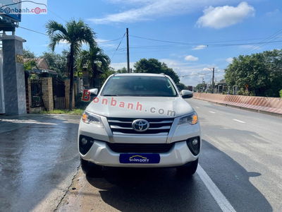 Xe Toyota Fortuner 2.4G 4x2 MT 2019