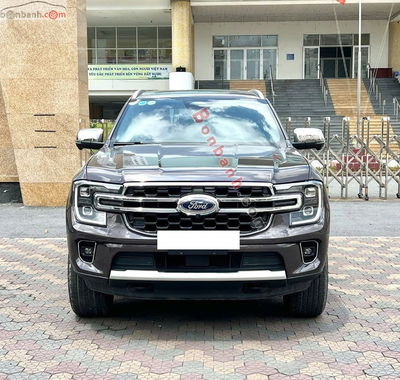 Xe Ford Everest Titanium Plus 2.0L 4x4 AT 2024