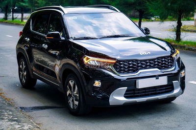 Kia Sonet Premium 2023 - 2940 km
