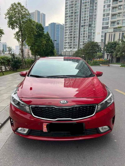 Kia Cerato 2018 Màu Đỏ, Số Tự Động, Sản Xuất Tại