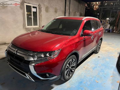 Xe Mitsubishi Outlander Premium 2.0 CVT 2021
