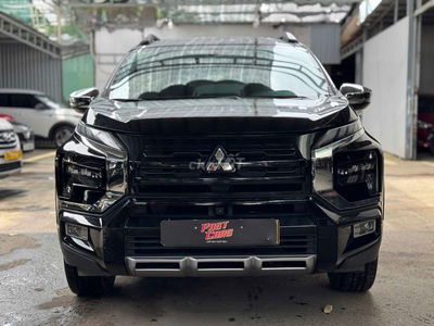 Mitsubishi Xpander Cross 2022 1.5AT,màu đen, 8v6