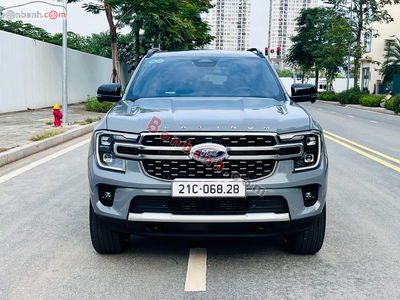 Xe Ford Everest Platinum 2.0L 4x4 AT 2025