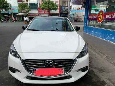 Mazda 3 2017 FL 1.5 Sedan - 87000 km