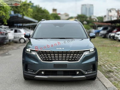 Xe Kia Carnival Signature 2.2D 2022
