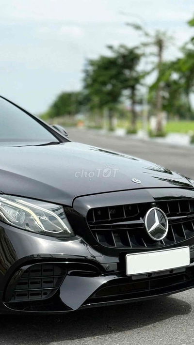 Mercedes-Benz E200 nâng full E63