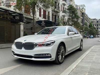 Xe BMW 7 Series 730Li 2016