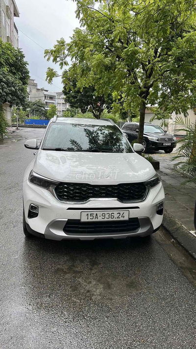 Kia Sonet 2022 Luxury 1.5 AT - 95000 km