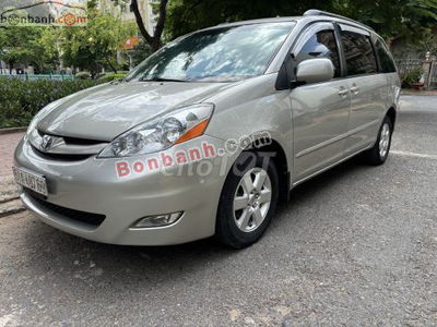 Toyota Sienna LE 3.5 2008