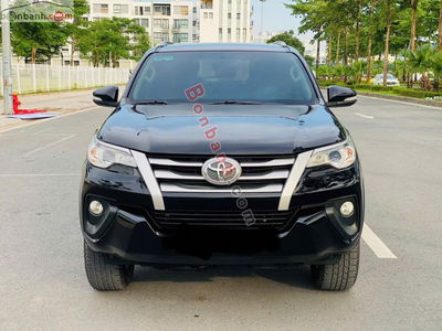Xe Toyota Fortuner 2.4G 4x2 MT 2017