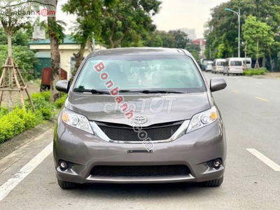 Toyota Sienna LE 3.5 2008