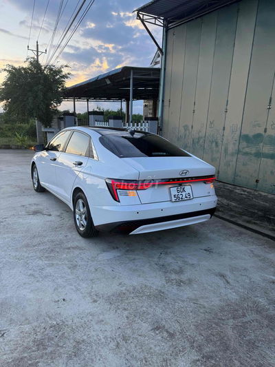 Hyundai Accent cuối 2024 1.5 AT Đặc biệt - 7449 km
