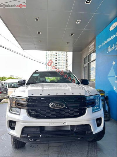 Xe Ford Everest Sport 2.0L 4x2 AT 2025