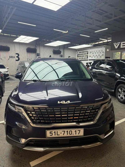 Kia Carnival 2022 2.2D Signature 7 ghế cần bán