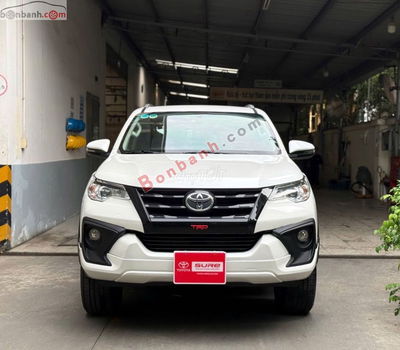 Toyota Fortuner 2.4G 4x2 AT 2019 - 820 Triệu