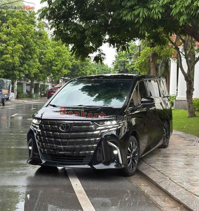 Xe Toyota Alphard 2.4 AT 2023
