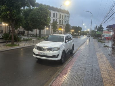 Toyota Fortuner 2015 - 239000 km