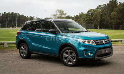 Ô tô Suzuki Vitara 5 chỗ màu xanh ngọc