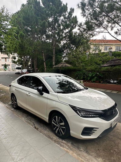 Honda City 2023 RS 1.5 AT - 14100 km