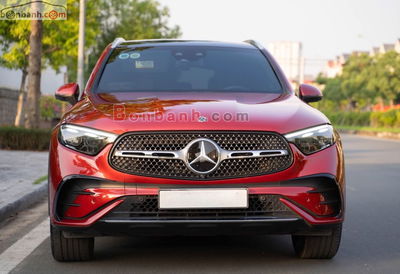 Xe Mercedes Benz GLC 300 4Matic 2023