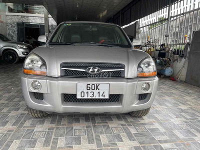 Hyundai Tucson 2009 2.0 AT CRDi 4WD - 205000 km