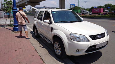 Ford Escape 2013 XLS 2.3 AT 4X2 - 90000 km