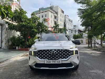 Xe Hyundai SantaFe Cao cấp 2.5L HTRAC 2022