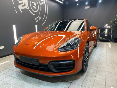 Porsche Panamera 2021 - 25000 km