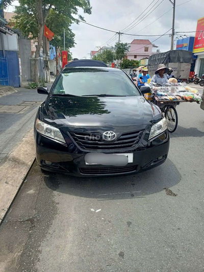 Toyota Camry 2.4G 2006 xe gia đình