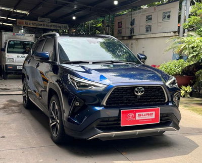 Yaris Cross Siêu Mới Màu Xanh, 2024 Ít Đi 17000 km