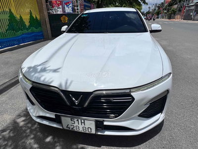 VinFast Lux A2.0 2020 A2.0 Tiêu chuẩn - 90000 km
