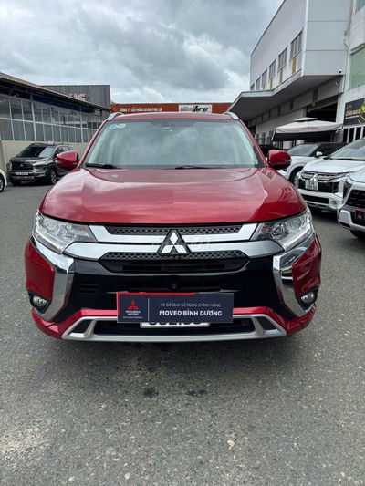 Mitsubishi Outlander CVT 2022 - Xe Cá Nhân