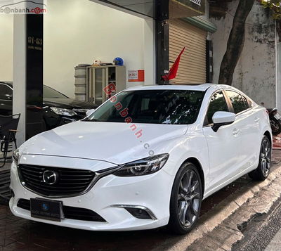 Xe Mazda 6 Premium 2.0 AT 2021