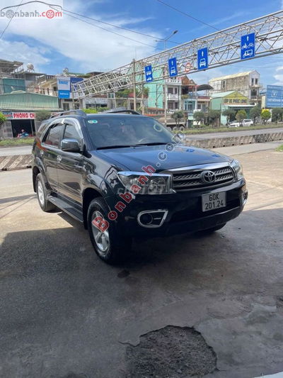 Toyota Fortuner 2.5G 2010 - 370 Triệu