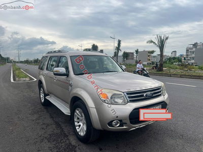 Xe Ford Everest 2.5L 4x2 AT 2014
