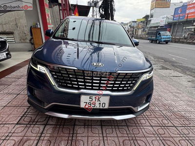 Kia Carnival Signature 3.5G 2021 - 999 Triệu