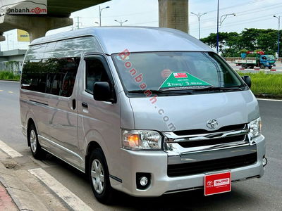 Xe Toyota Hiace 3.0 2018
