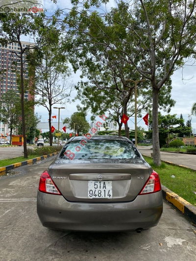 Xe Nissan Sunny XV 2014