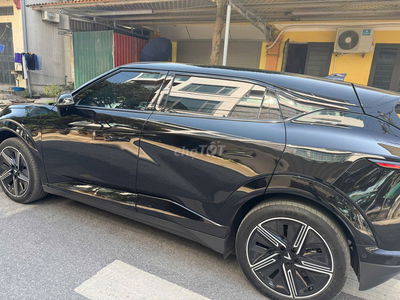VinFast VF7 2024 Plus - 15000 km