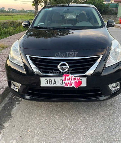 Xe Nissan Sunny XV 2015