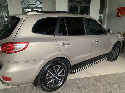 Hyundai Santa Fe 2008 2.7L 4WD - 102 km