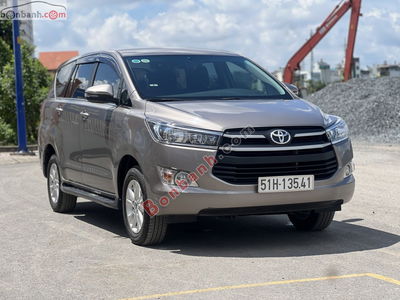 Xe Toyota Innova 2.0E 2019