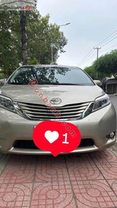 Xe Toyota Sienna LE 3.5 2015