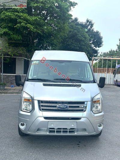 Xe Ford Transit Luxury 2017